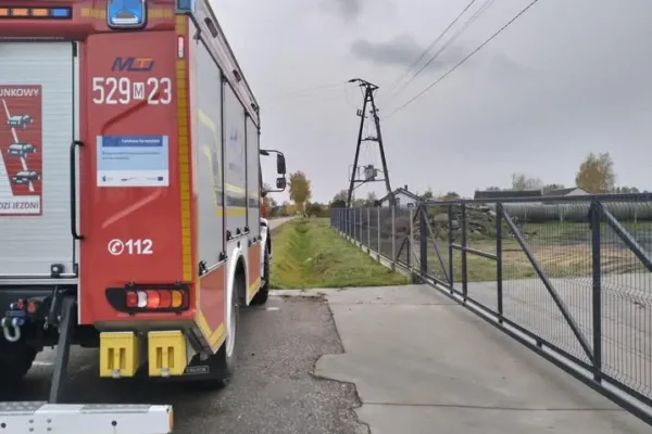 Pożar transformatora w Zieluminku — akcja strażaków z Gradzanowa, Radzanowa i Mławy